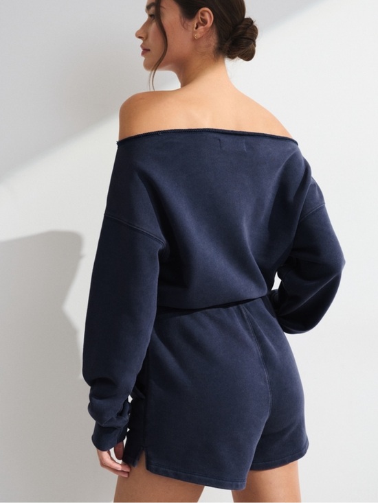 Abercrombie & Fitch Pants - Abercrombie & Fitch YPB On The Go Slash Romper in Navy